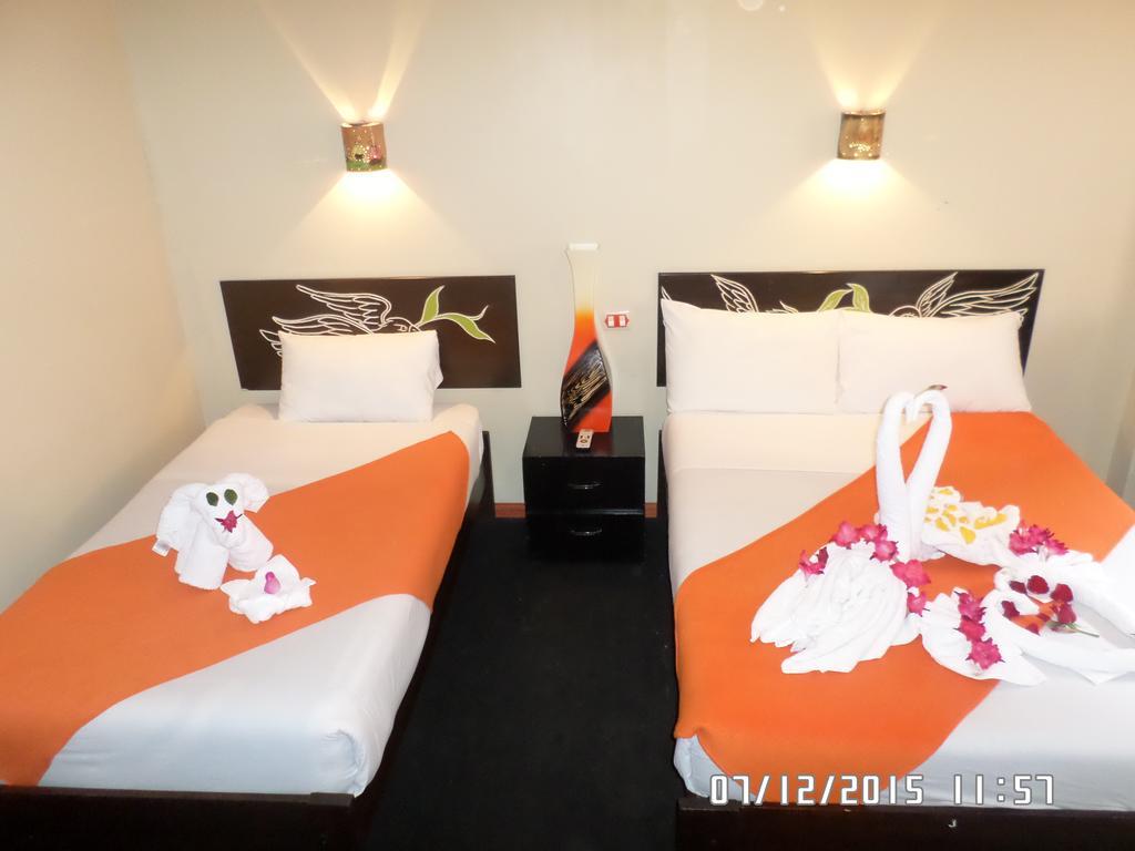 New Day Machu Picchu Hotel Aguas Calientes ภายนอก รูปภาพ