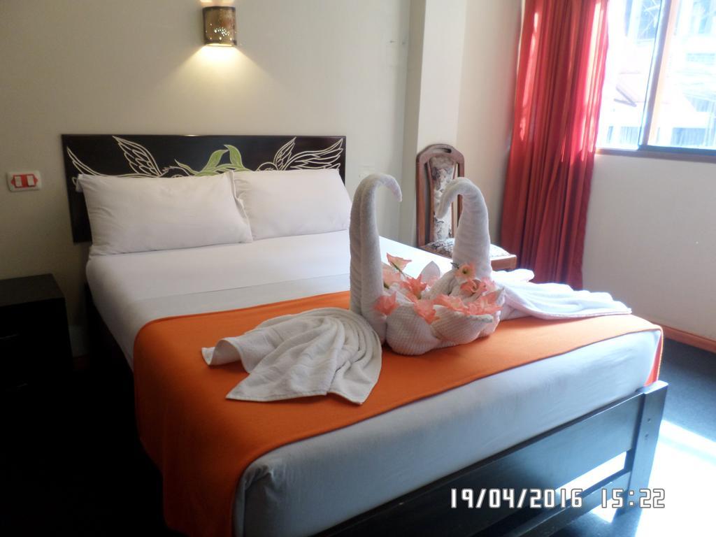 New Day Machu Picchu Hotel Aguas Calientes ภายนอก รูปภาพ