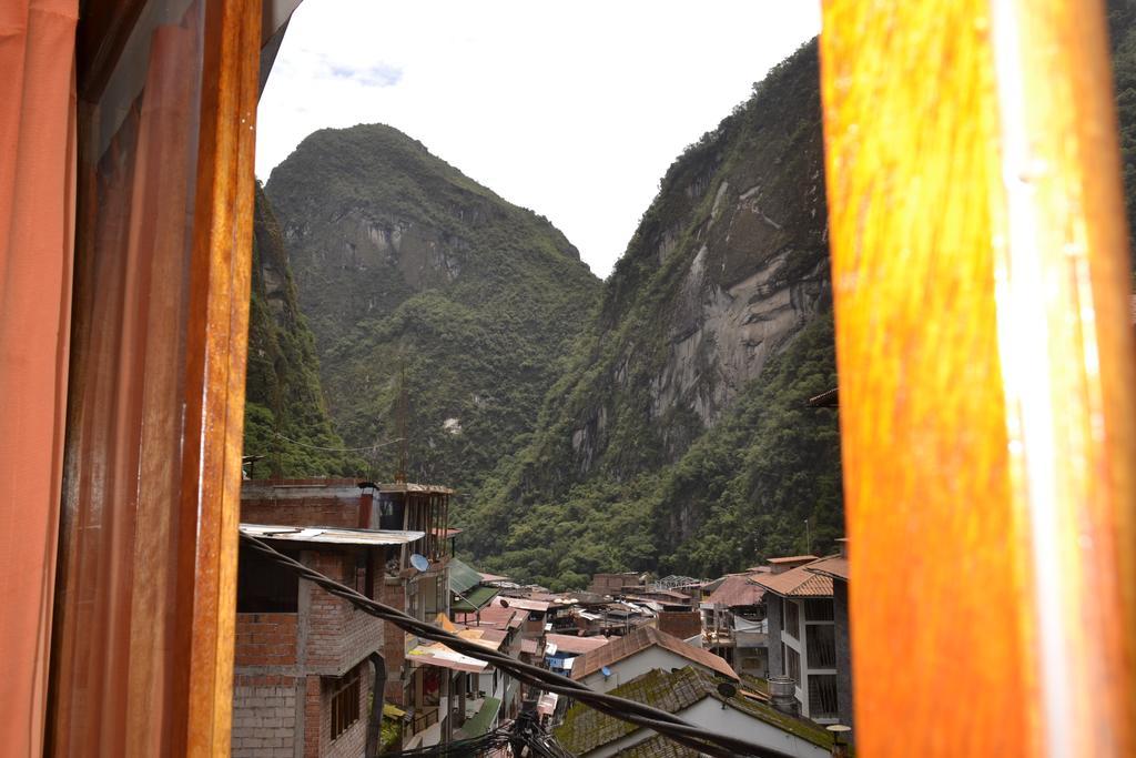 New Day Machu Picchu Hotel Aguas Calientes ภายนอก รูปภาพ