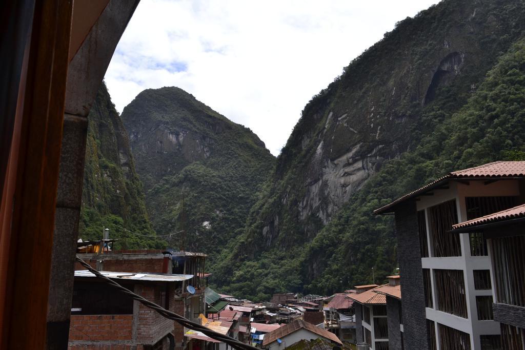 New Day Machu Picchu Hotel Aguas Calientes ภายนอก รูปภาพ