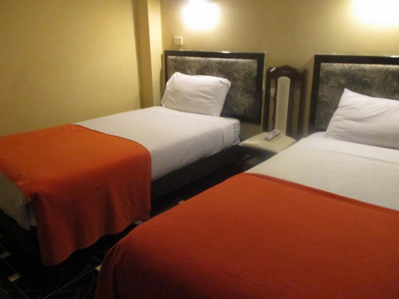 New Day Machu Picchu Hotel Aguas Calientes ภายนอก รูปภาพ
